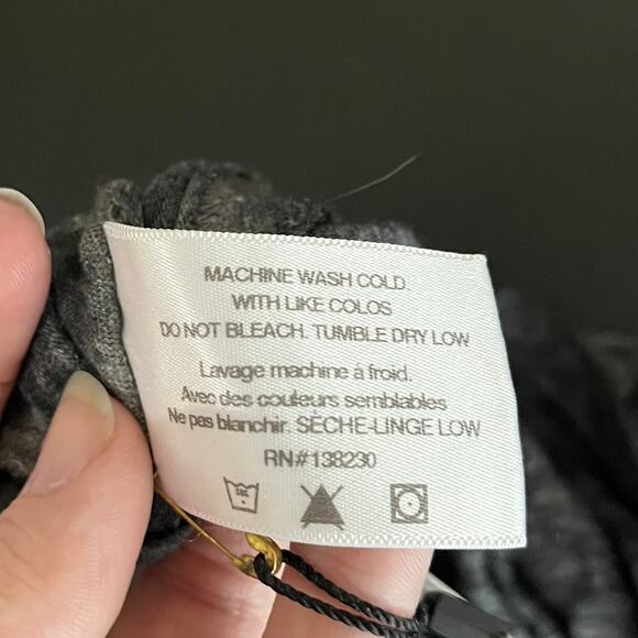 Pam & Gela Women’s Tank Top Size P Gray Open Back USA Casual Athleisure NWT - Picture 7 of 10